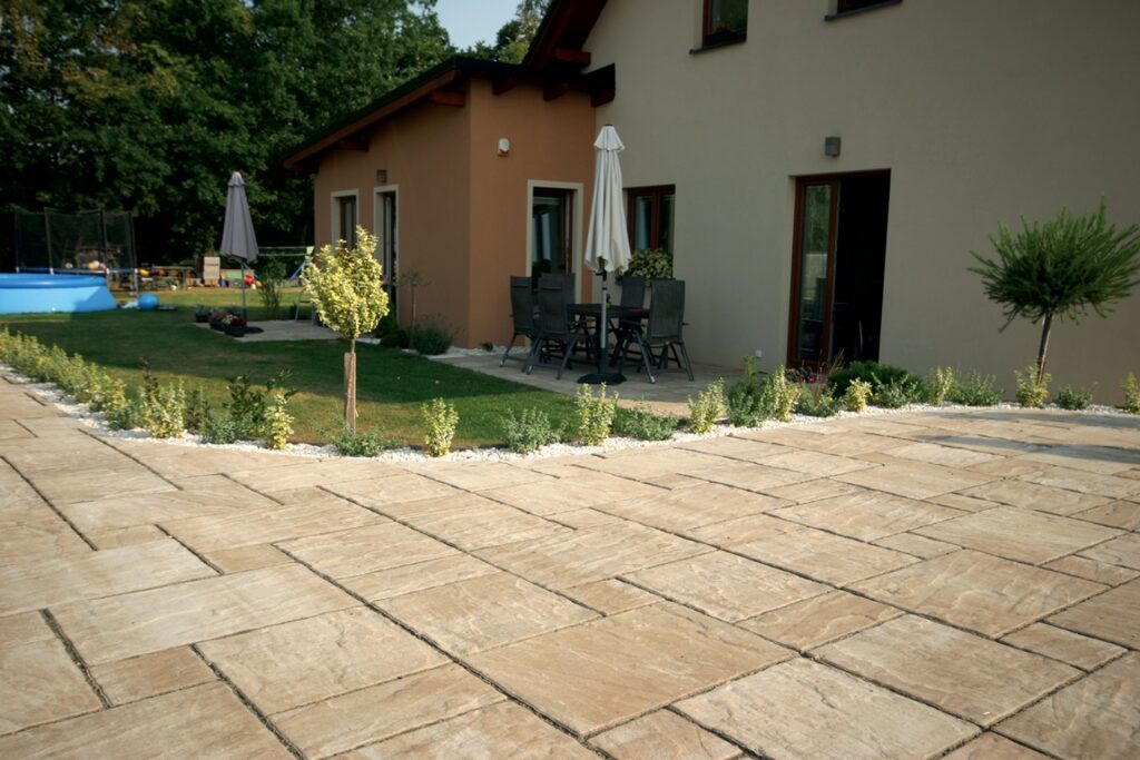 Zámková dlažba betonová Suprema